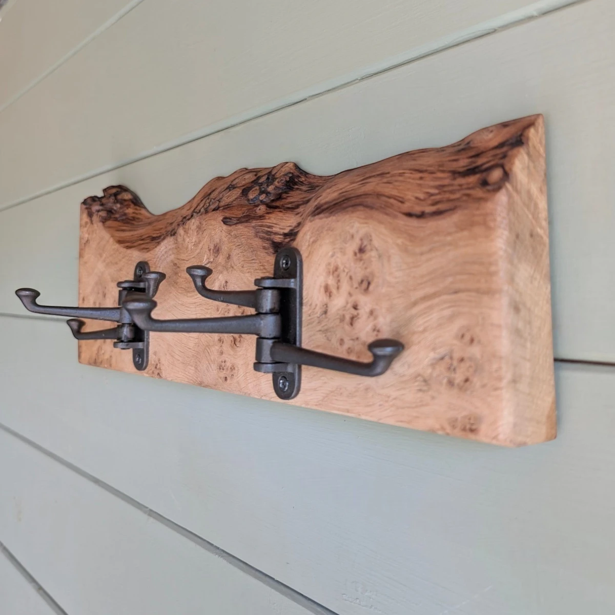 Live Edge Pippy Oak Coat Rack – Solid Oak Wall Rail