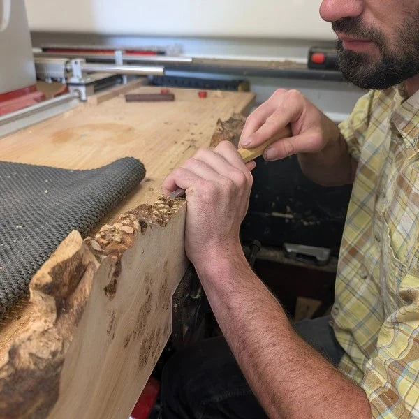 What Makes Live Edge Oak Feel Different: A Materials & Craft Guide